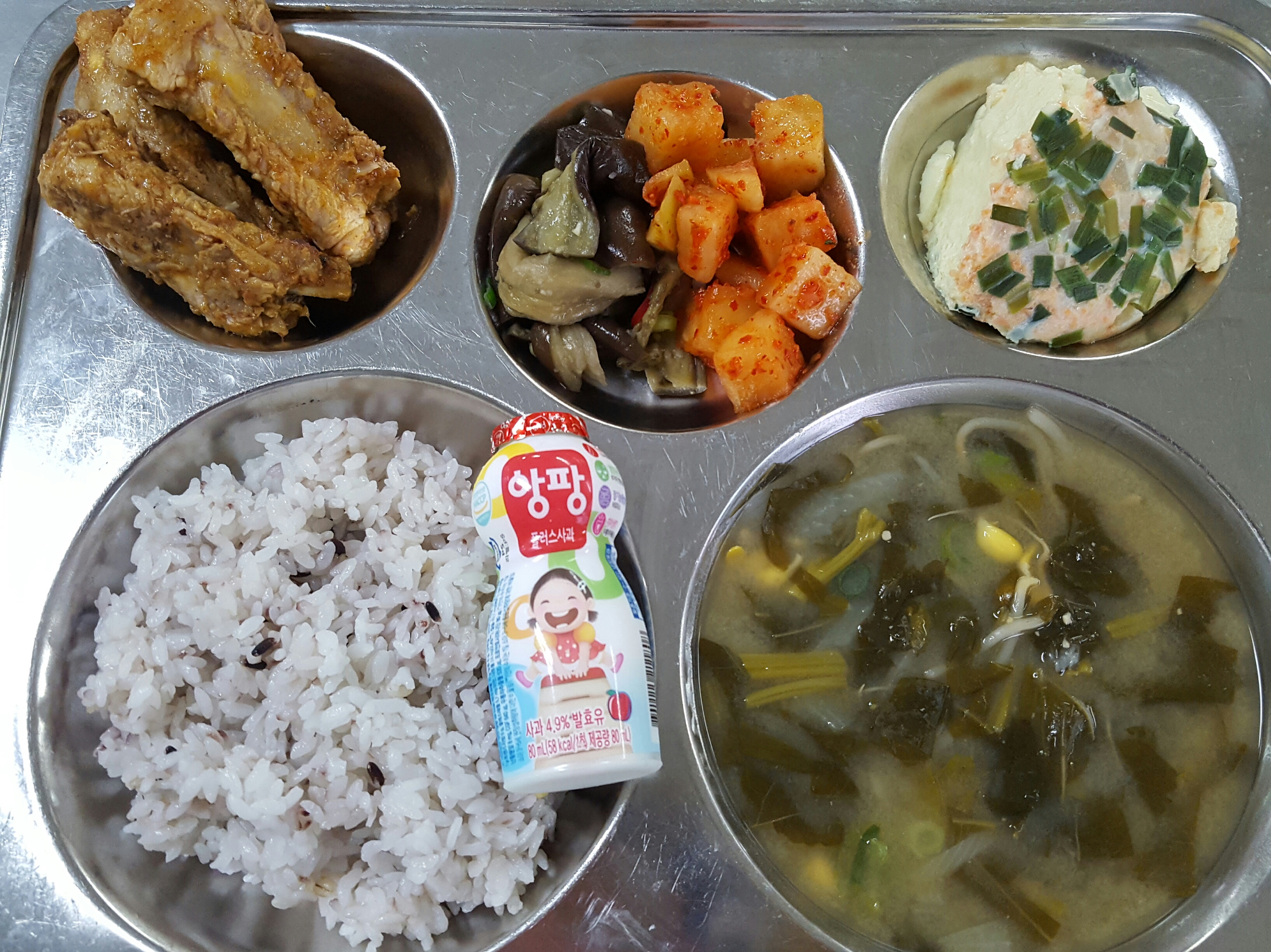 ���Ļ���