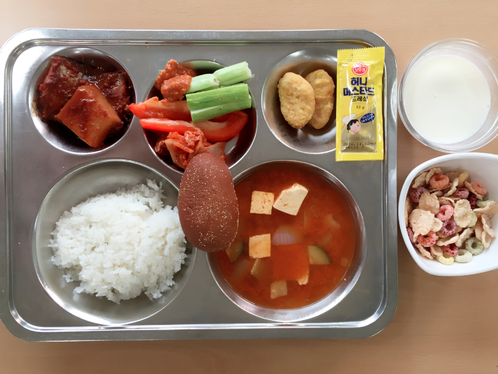 ���Ļ���