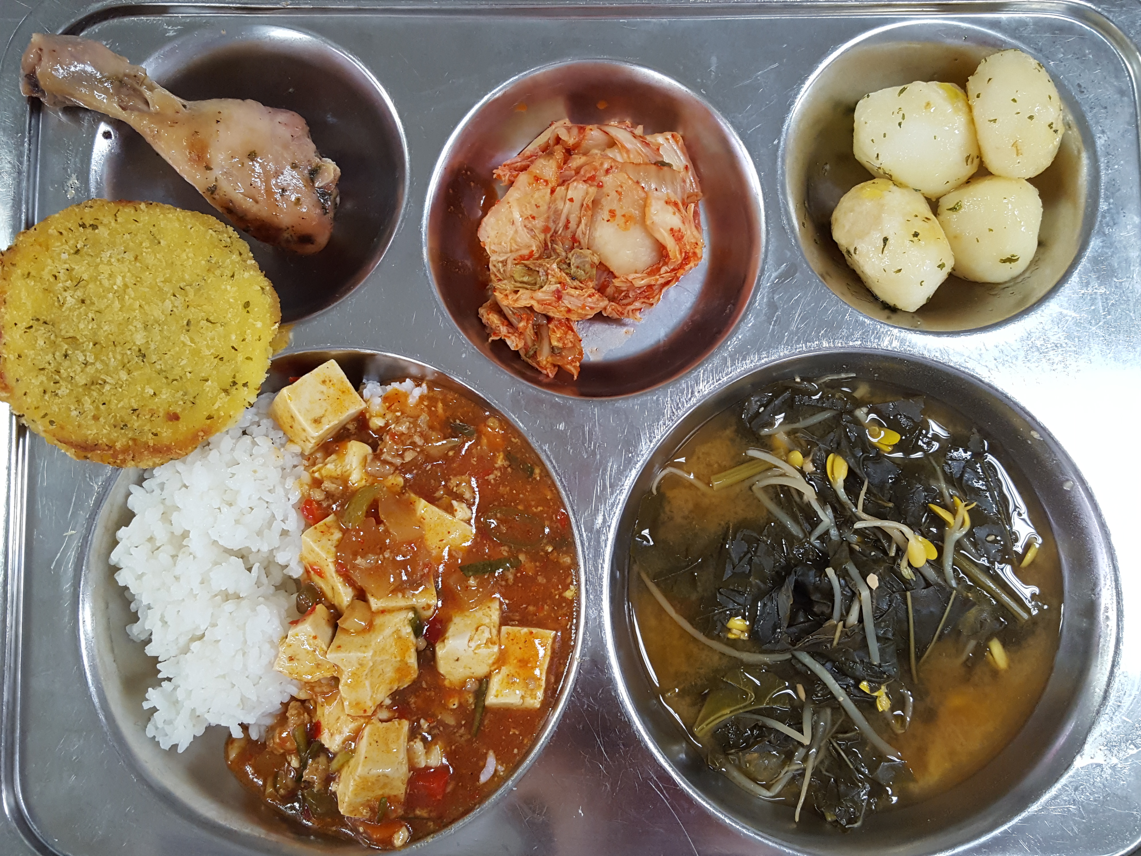 ���Ļ���