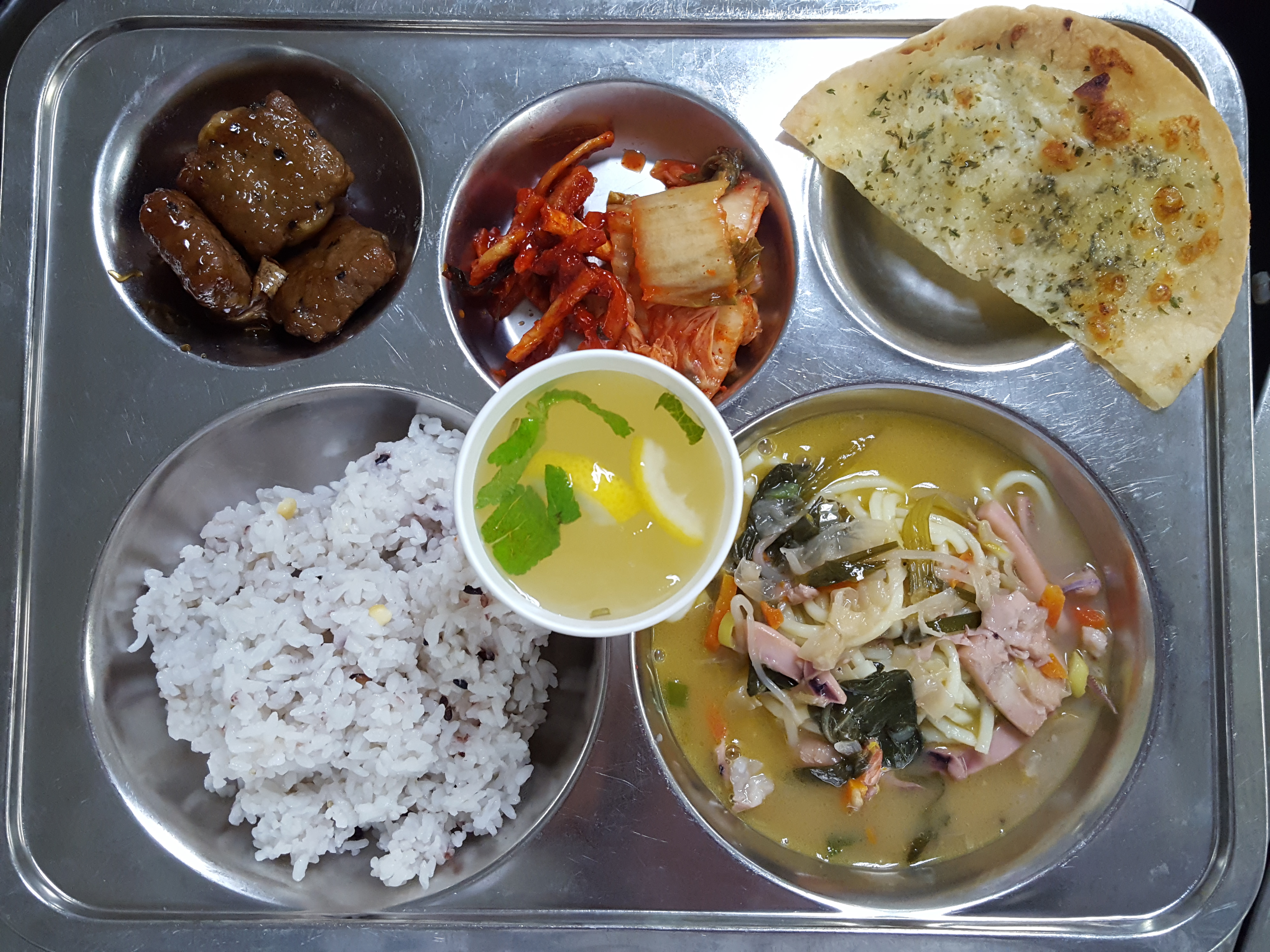 ���Ļ���