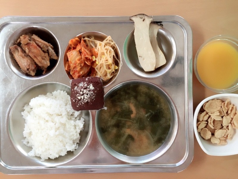 ���Ļ���