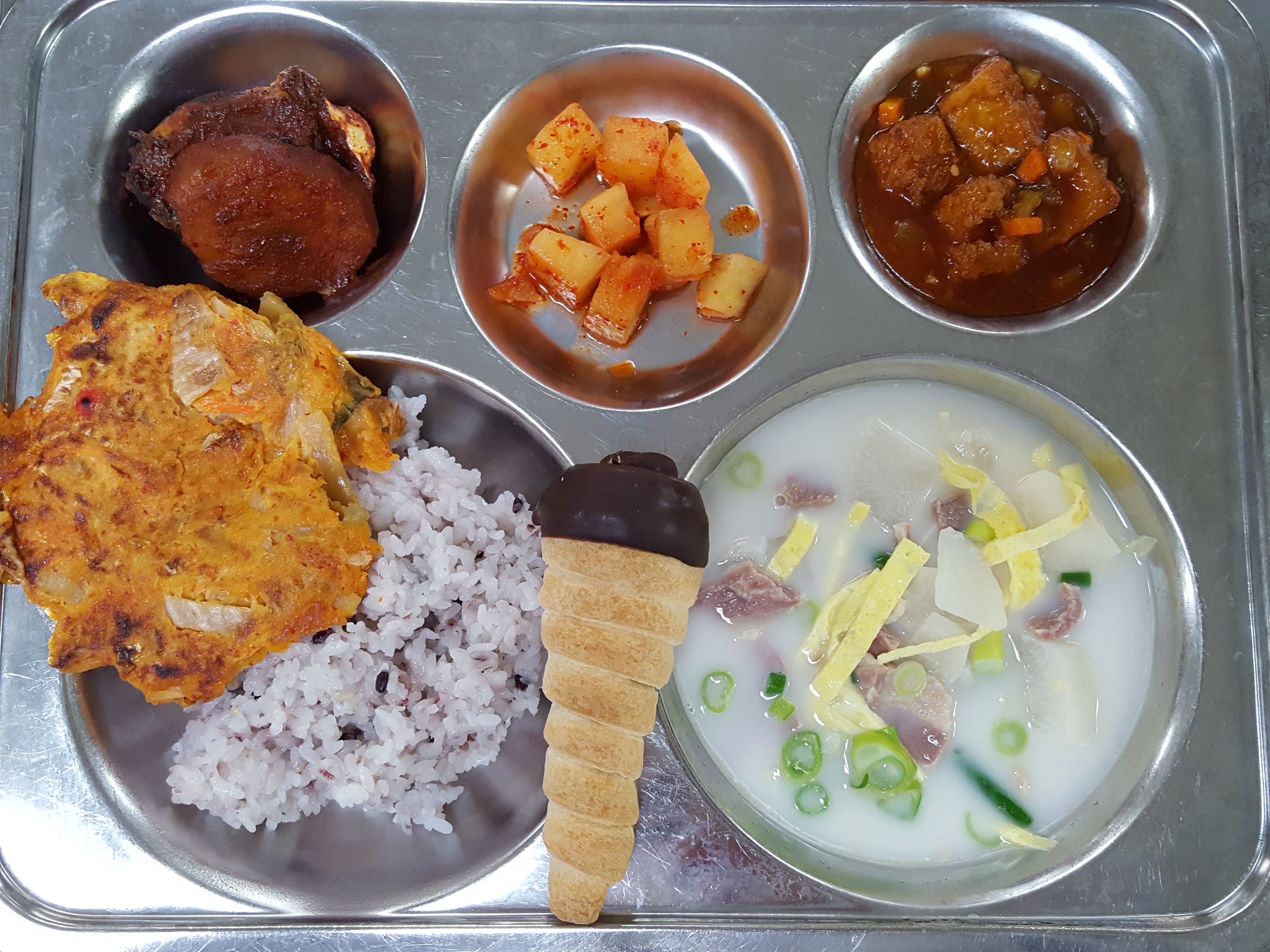 ���Ļ���