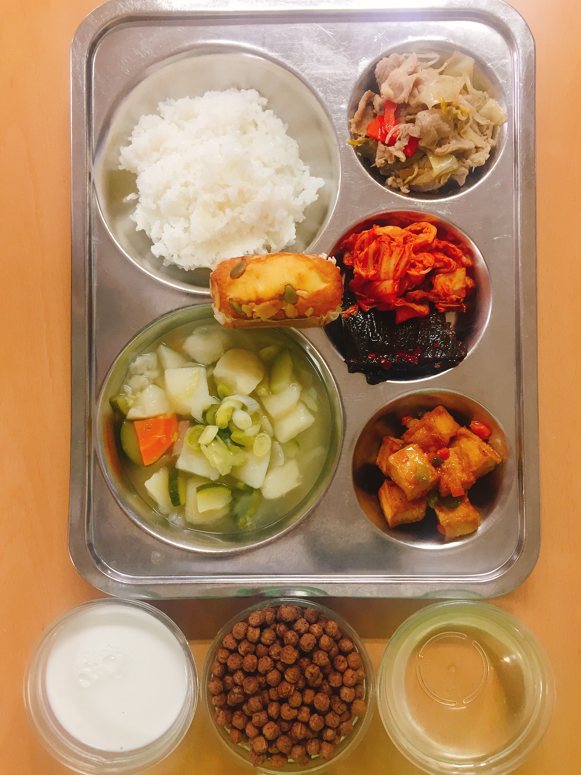 ���Ļ���