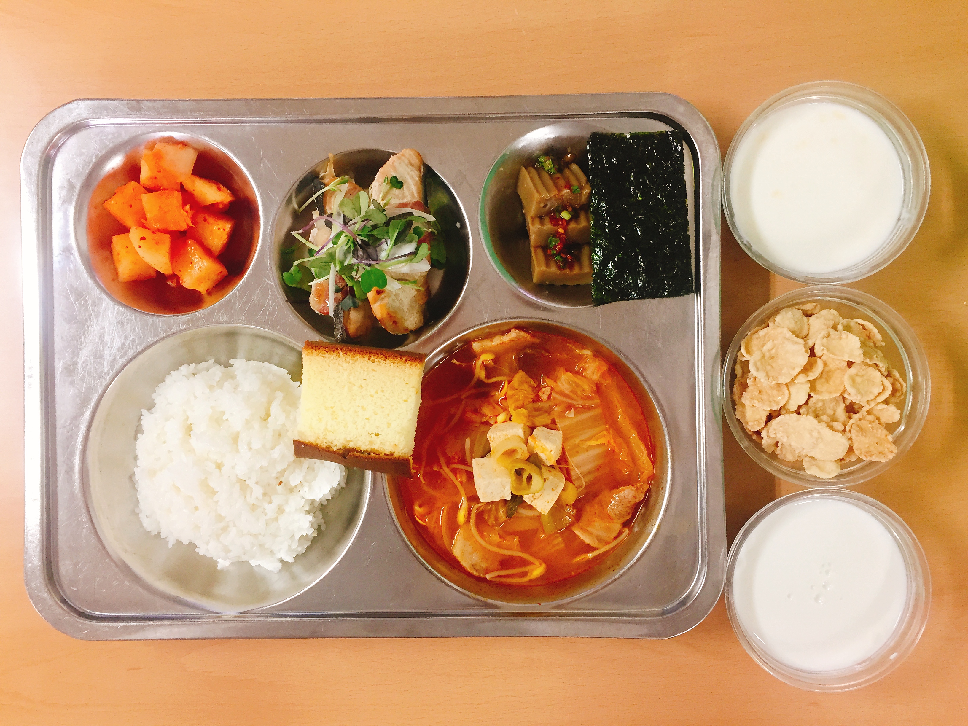 ���Ļ���