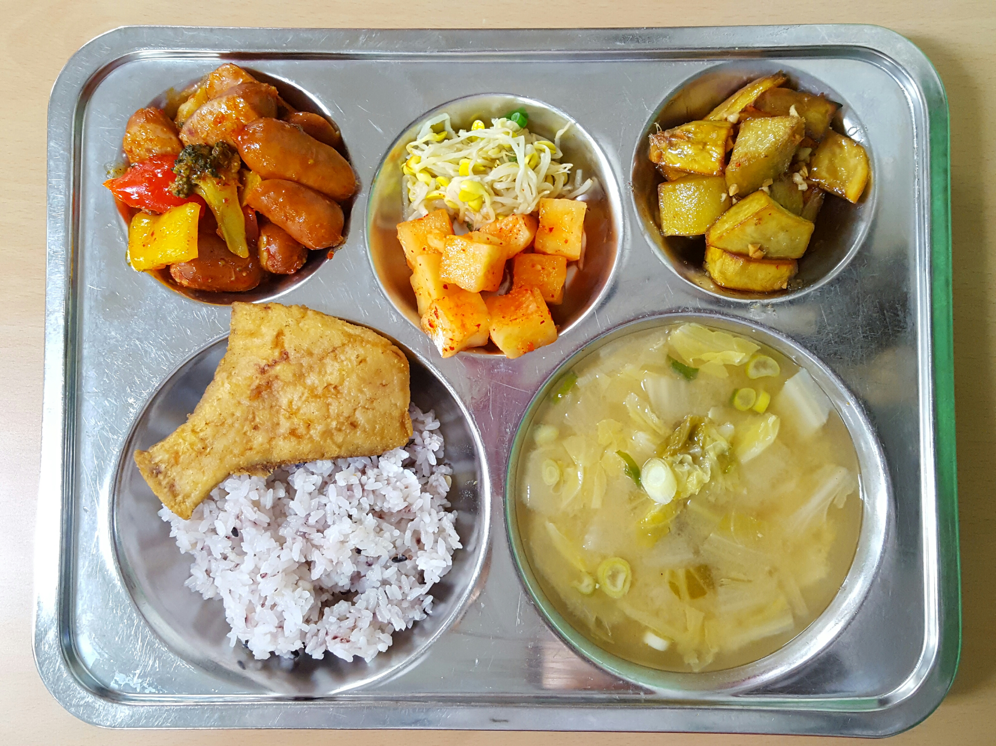 ���Ļ���