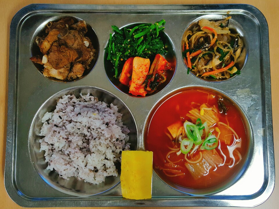 ���Ļ���