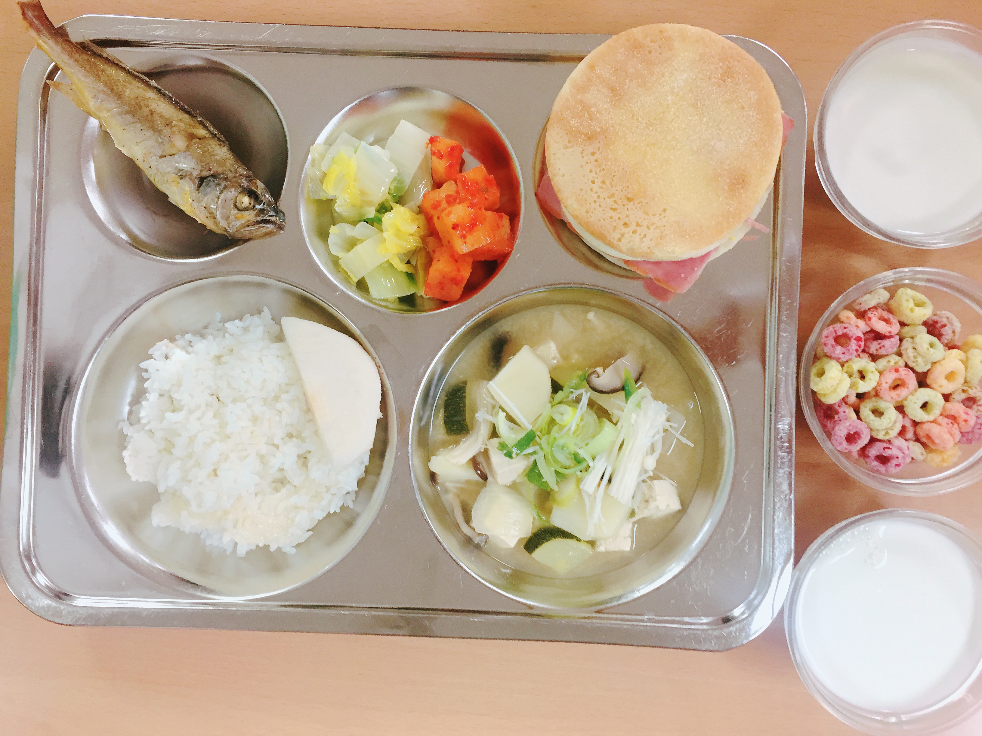 ���Ļ���