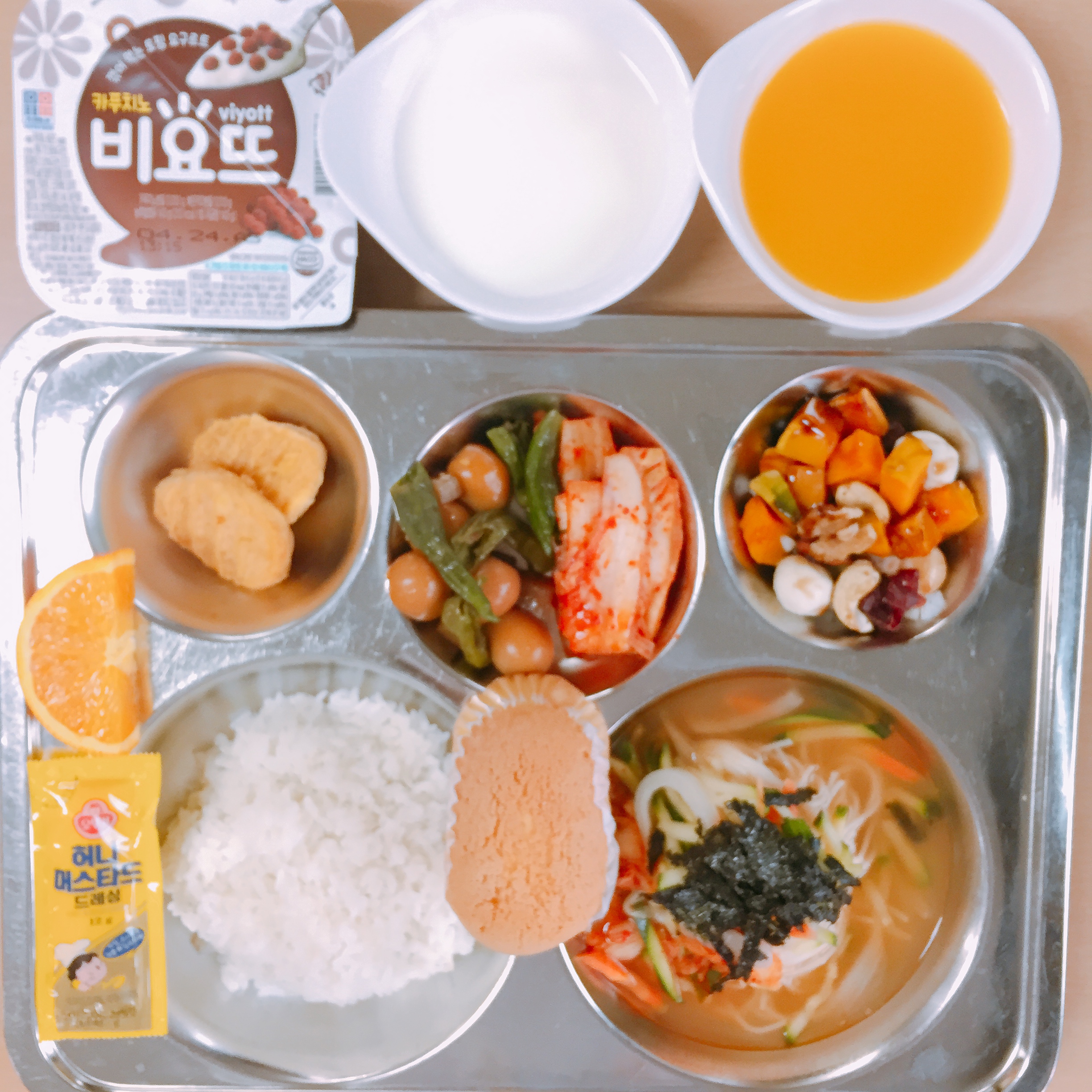 ���Ļ���