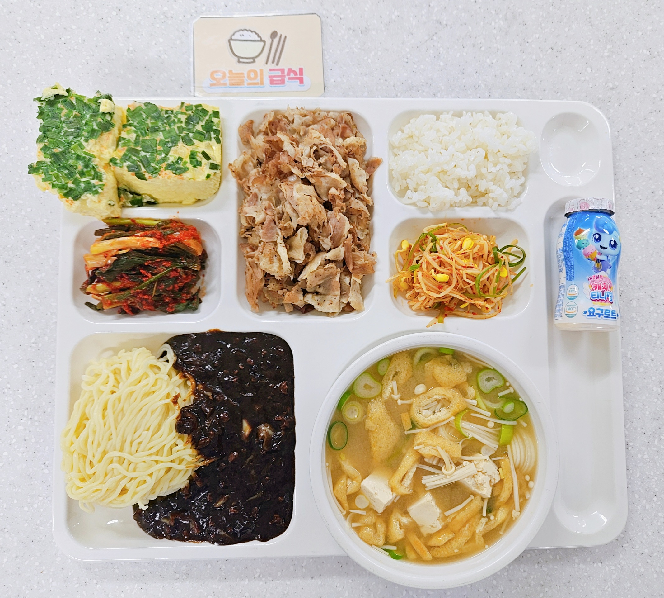 ���Ļ���