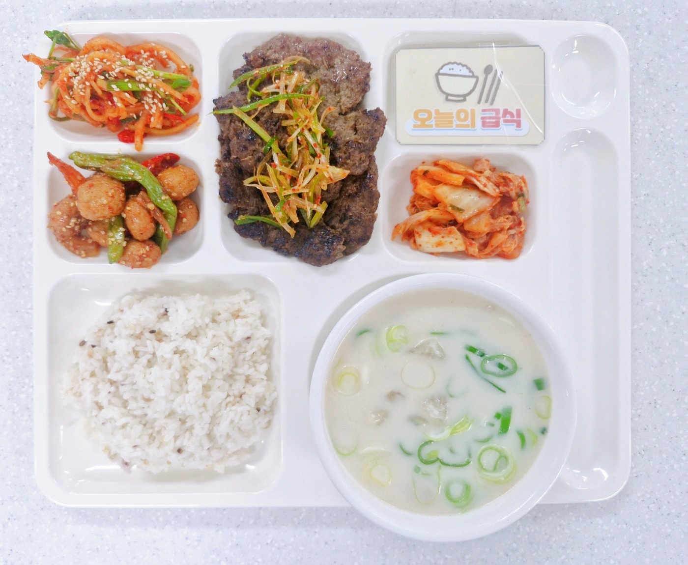 ���Ļ���